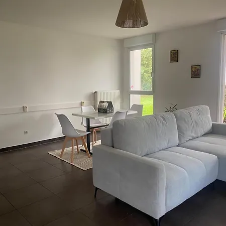 Les Aventures De Madame Bretzel Apartment