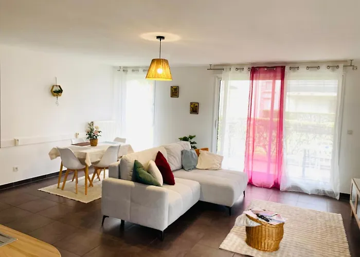 Apartment Les Aventures De Madame Bretzel Colmar